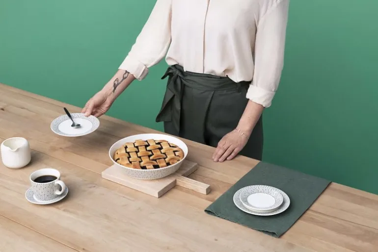 Arabia Mainio Sarastus tallrik, 15 cm