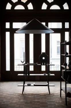 Ariake Skyladder låg hylla, svart