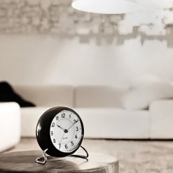 Arne Jacobsen AJ Station bordsklocka med alarm, svart