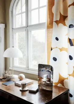 Artek 124 degrees spegel, medium, askhylla