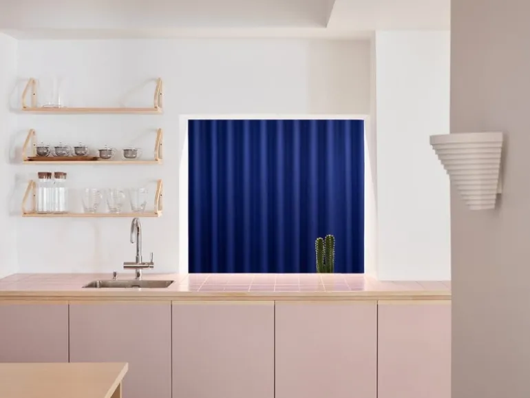 Artek A910 vägglampa