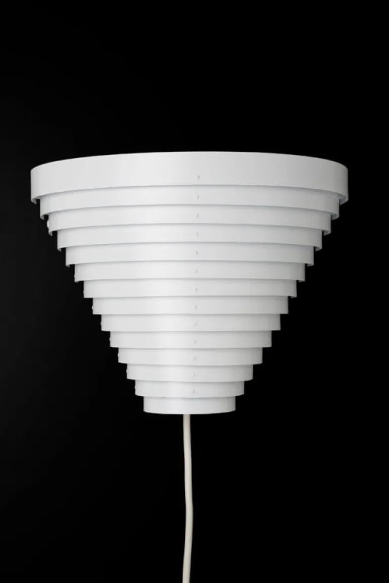 Artek A910 vägglampa