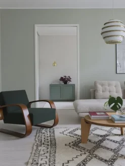 Artek Aalto Armchair 400 ”Tank”, valnöt - mörkgrön Vidar 972