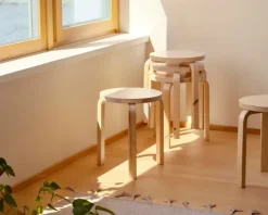 Artek Aalto, pall 60, vildbjörk