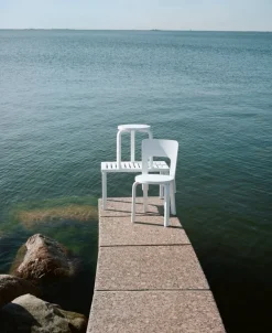 Artek Aalto pall 60, vitlackad