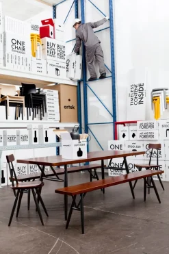 Artek Aalto pendellampa A330S ”Golden Bell”, svart