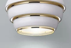 Artek Aalto pendellampa A331 ”Beehive”, vit - mässing