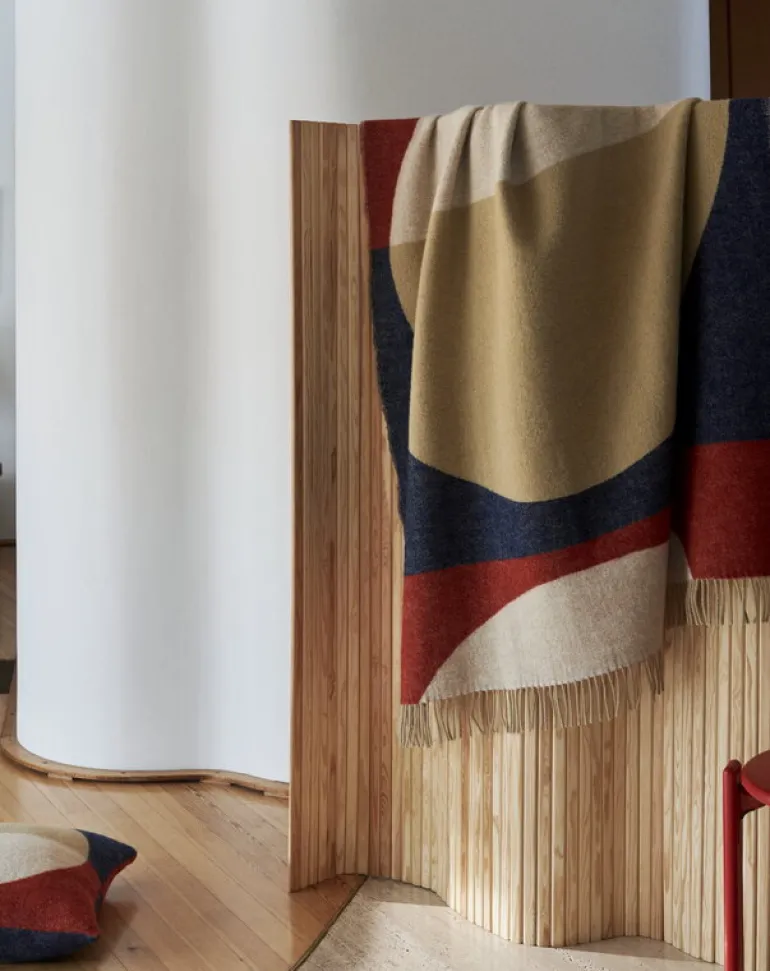 Artek Aalto Screen 100