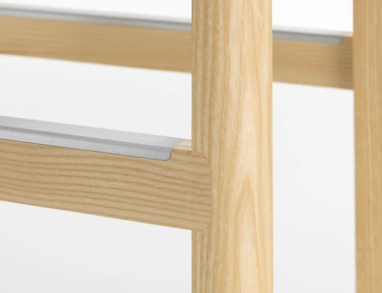 Artek Atelier barstol, 75 cm, lackerad ask