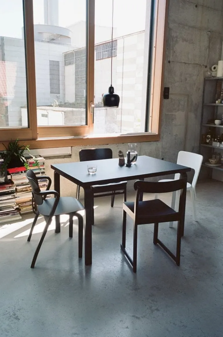 Artek Atelier stol, svart