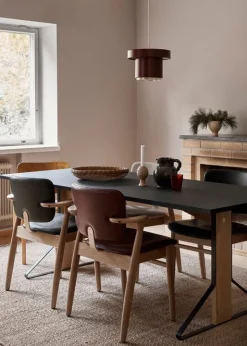 Artek Domus stol, svartbetsad björk - svart läder