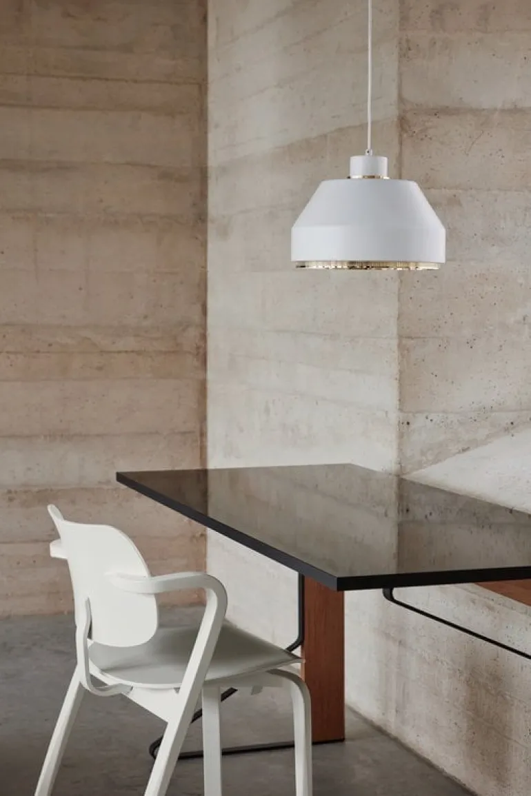 Artek Kaari skrivbord REB 005, svart laminat - svart ek