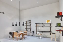 Artek Kaari vägghylla REB 009, svart - ek