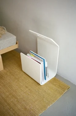 Artek Kento tidningsställ / vedställ, vit