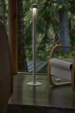 Artek Kori golvlampa, vit