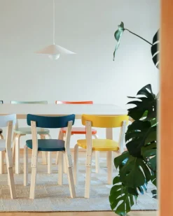 Artek Kori pendellampa med dynformad skärm, vit