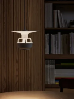 Artek Kori pendellampa med skivformad skärm, vit