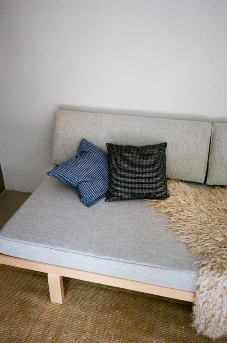 Artek Rivi kuddfodral 50 x 50 cm, svart - vit