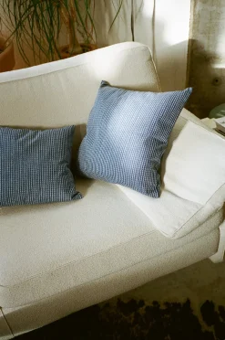 Artek Rivi kuddfodral, 40 x 40 cm, blå - vit