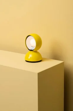 Artemide Eclisse bord-/vägglampa, gul