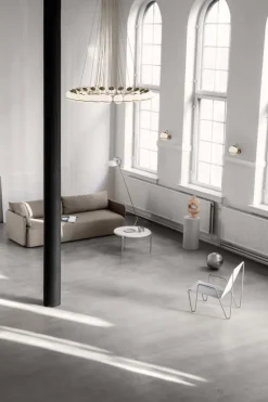 Astep VV Cinquanta golvlampa, mässing - vit