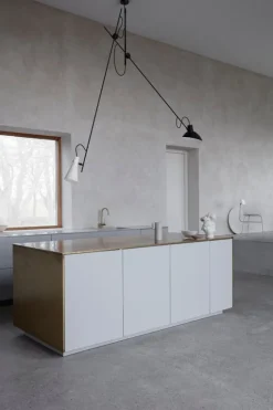 Astep VV Cinquanta pendellampa, svart - vit