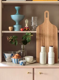 Audo Copenhagen Bottle Grinder, 2 delar, keramik, sand - valnöt