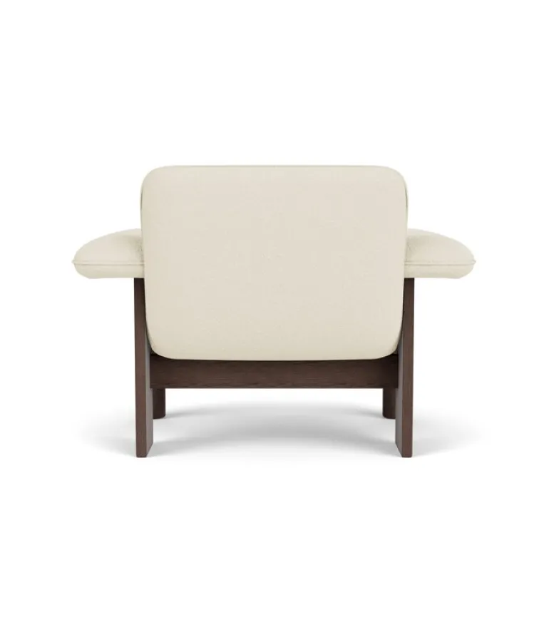 Audo Copenhagen Brasilia fåtölj, låg rygg, mörkbetsad ek - Baru vit 0200