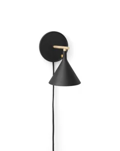 Audo Copenhagen Cast Sconce vägglampa med diffusor, dimbar, svart - mässing