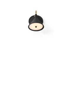 Audo Copenhagen Cast Sconce vägglampa med diffuser, IP44, svart