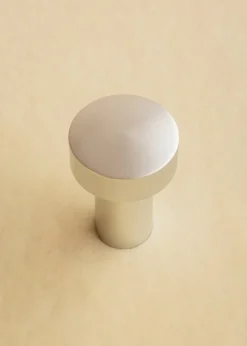 Audo Copenhagen Column bärbar bordslampa, aluminium