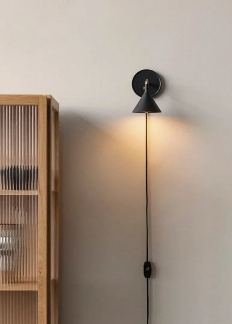 Audo Copenhagen Curiosity skåp, lågt, ek - glas