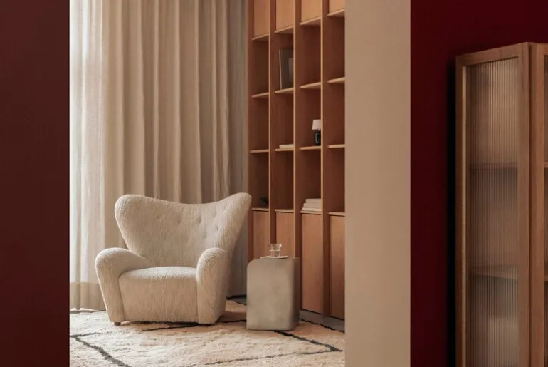 Audo Copenhagen Curiosity skåp, lågt, ek - glas