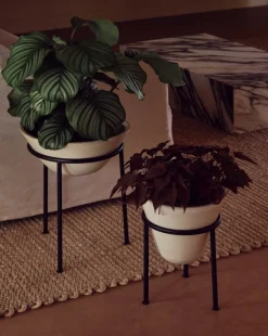 Audo Copenhagen Daiza blomkruka, 35 x 25 cm, elfenben