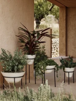 Audo Copenhagen Daiza blomkruka, 35 x 25 cm, elfenben