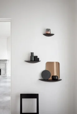 Audo Copenhagen Gridy Fungi hylla, liten, svart