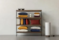 Audo Copenhagen Hashira golvlampa, rå linne