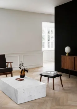 Audo Copenhagen JWDA bordslampa, spegelpolerad mässing