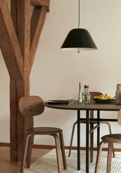 Audo Copenhagen Levitate pendellampa, 40 cm, svart -mässing