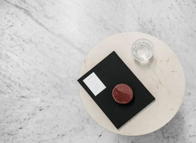 Audo Copenhagen Marmorskiva till Androgyne-bordet, vit