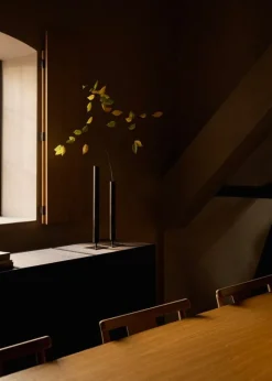 Audo Copenhagen Merkur matstol med armstöd, ek