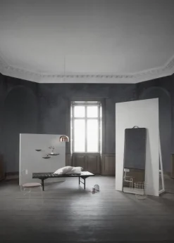 Audo Copenhagen Norm golvspegel, svart