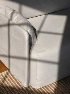 Audo Copenhagen Offset 2-sitsig soffa med löstagbart överdrag, oat