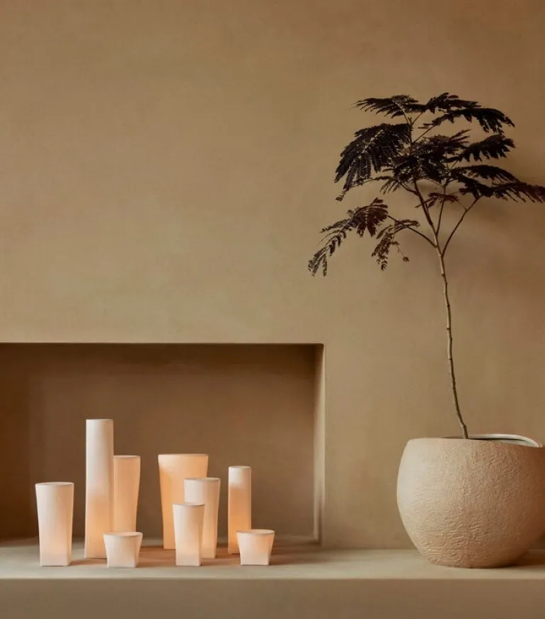 Audo Copenhagen Plantas blomkruka, 32 cm, elfenben