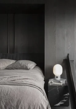 Audo Copenhagen Plinth bord, kub, svart Marquina-marmor