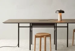 Audo Copenhagen Reverse bordslampa, bronserad mässing - travertin