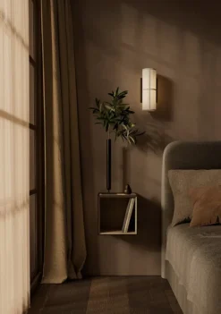 Audo Copenhagen Stance vas, 40 cm, bronsfärgad mässing