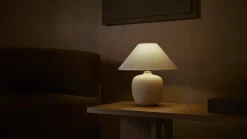 Audo Copenhagen Torso bordslampa, 37 cm, sand - off-white