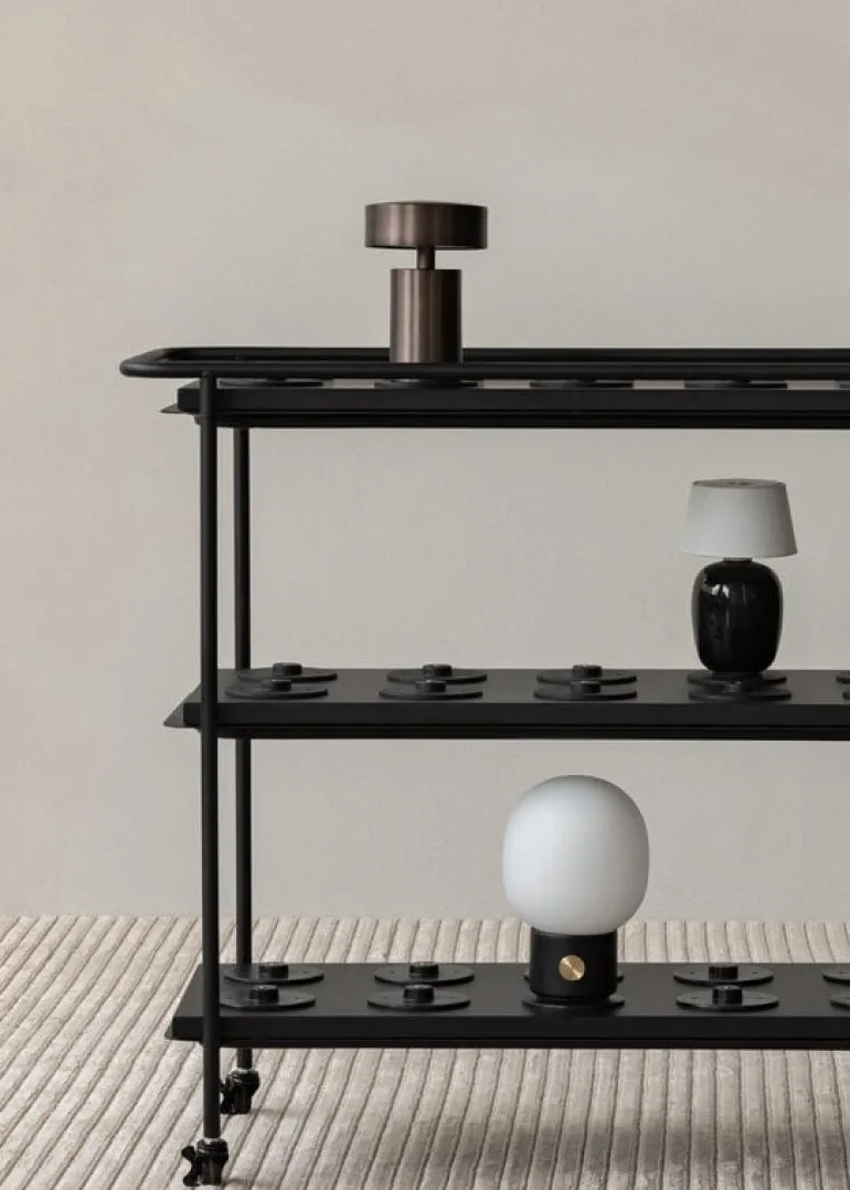 Audo Copenhagen Torso Portable bordslampa, svart