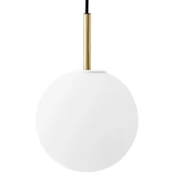 Audo Copenhagen TR Bulb pendellampa, borstad mässing - matt opal